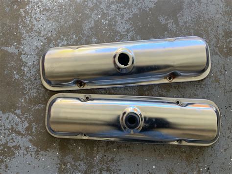 pontiac valve covers with drippers